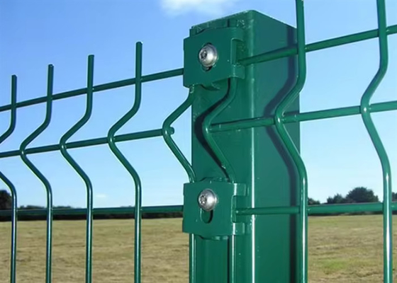 Galvanized 3D Curved V Bending Welded Wire Mesh Triangle Fence For Security