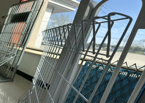 Triangle Bending Fence Panel Low Carbon Steel Custom Heights School Garden Guard