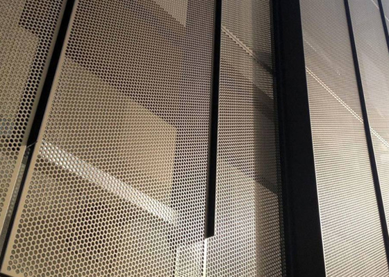 Hexagonal 1.22*2.44m Decorative Perforated Sheet Metal For Building Curtain Wall Screen