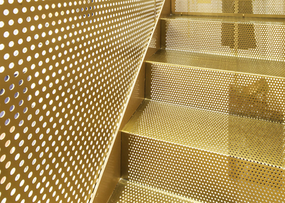 Hexagonal 1.22*2.44m Decorative Perforated Sheet Metal For Building Curtain Wall Screen