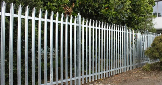 Low Carbon Gi Steel Palisade Fence With Triple Point 2.5mm For Garden