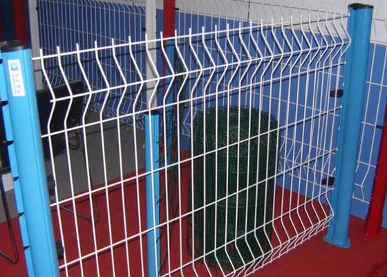 1.8*3.0m Galvanized 3D Bending Fence Panels 2Inch By 4Inch For Land