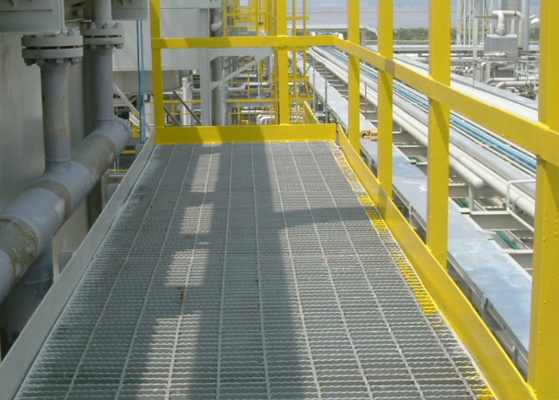 2-8mm Galvanized Welded Steel Walkway Grating For Drain Cover Flat Bar ASTM A36