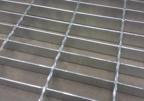 30*3mm Steel Driveway Grating For Drain Cover High Solidity