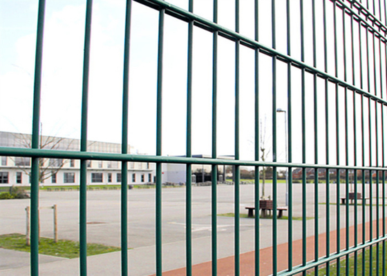 Steel Pallet Mesh Double Loop Woven Wire Fencing For Playground