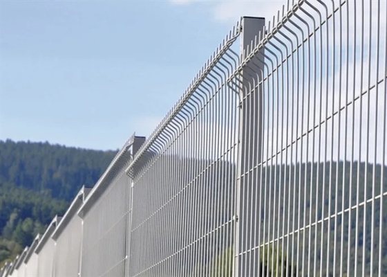 PVC Coated Green 3D Curved Welded Wire Mesh Garden Fence For Playground