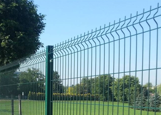Galvanized  Triangle Welded Wire Mesh Fence For Garden 1.8*2.5m