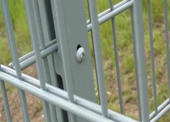 Galvanized Double Loop Wire Fencing For Industry 75*150mm Hole