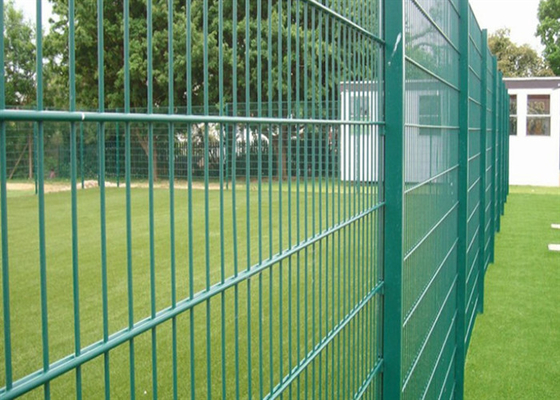 Q235 Low Carbon Steel 8-6-8mm Double Loop Wire Fence For Public Building