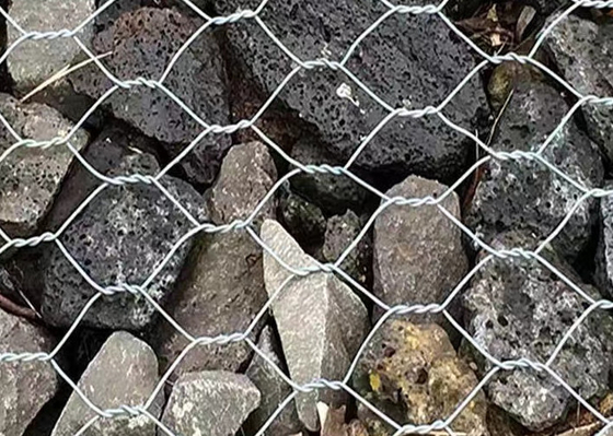 Galvanized  Gabion Wire Baskets 60*80mm For Preventing of Rock Breaking