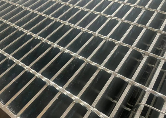 Galvanized Steel Walkway Grating 30*5mm For Industrial Platform