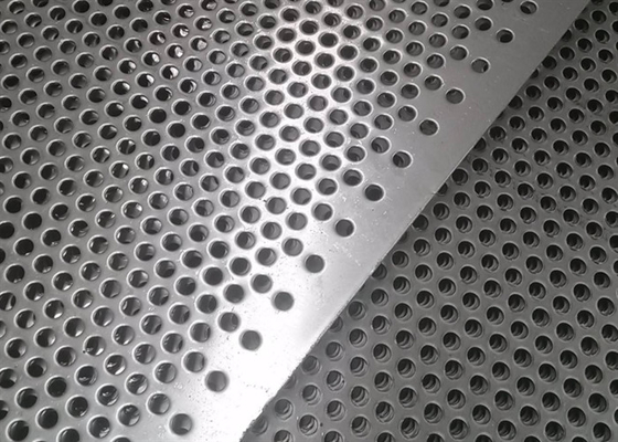 Low Carbon Steel Perforated Wire Mesh For Decoration Construction
