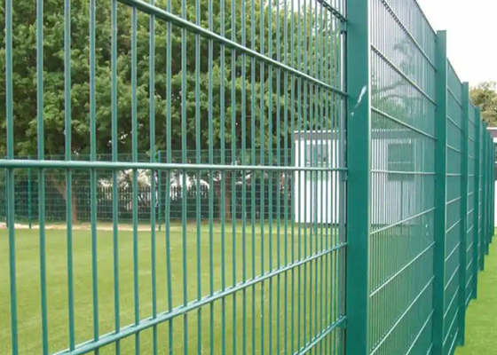 Low Carbon Steel PVC Coated Twin Wire Fence For Private Residences