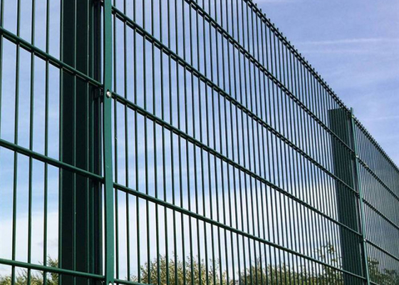 Low Carbon Steel PVC Coated Twin Wire Fence For Private Residences