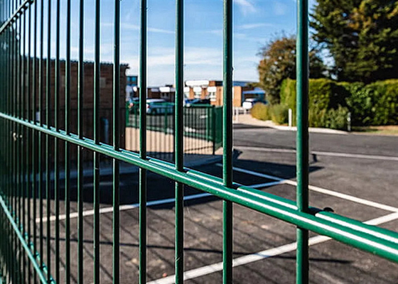 Green/Black/Gray Color Double Loop Fence 1.5-3.0mm Post Thickness