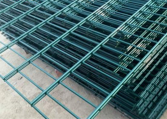 Sport Field Galvanized Double Loop Wire Fencing Welded