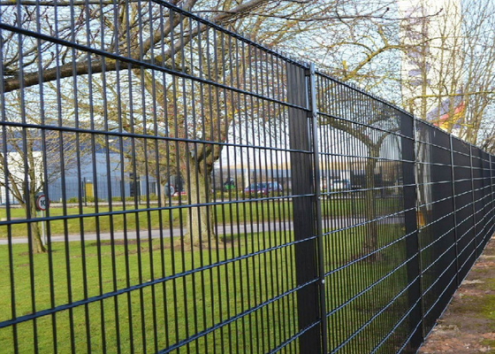 Double Loop Wire Fencing Heavy Duty Security Barrier With Anti Climb Design