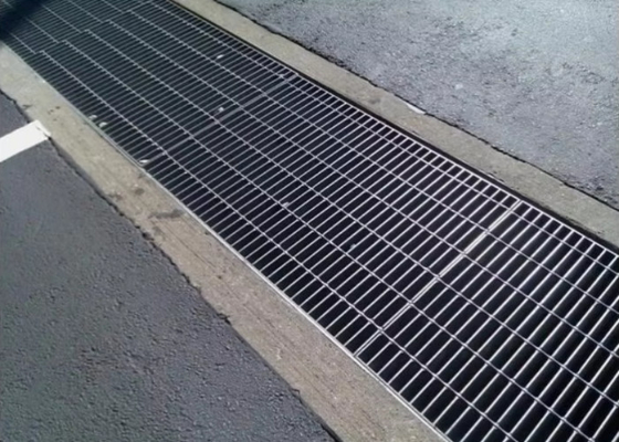 Heavy Duty Anti Slip Stainless Steel Walkway Grating Durable Industrial Flooring