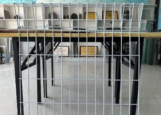 Triangle Bending Fence Panel Low Carbon Steel Custom Heights School Garden Guard
