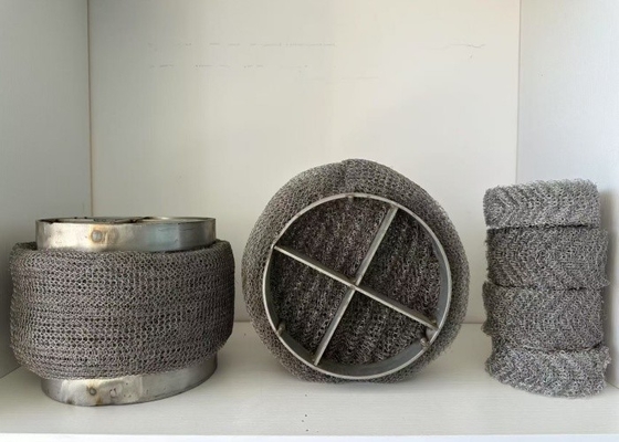 304 SS Mesh Demister Pad Durable Mist Elimination For Chemical Oil Gas Systems