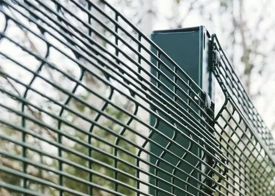 Hot Dip Galvanized 358 Security Fencing For Private Field 1.8*2.5m