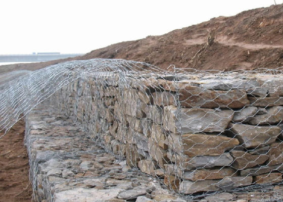 ASTM A974 Standard Gabion Wire Mesh With Low Carbon Iron Wire And Zinc Coated 220-270g