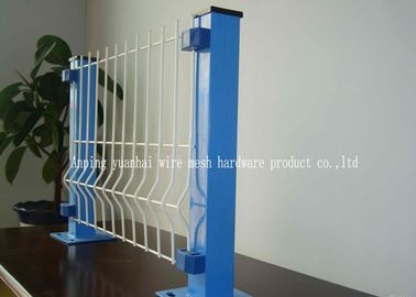 Removable Garden Mesh Triangle Fence Panel Lightweight For Private Properties