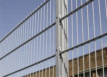 White Playgrounds Double Loop Wire Fencing Two Horizontal Wires Height 0.63-3.0m
