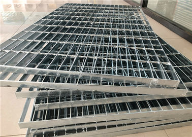 Anti Skid Galvanized Steel Walkway Grating Catwalk Metal Grating 30*100mm Drain Cover