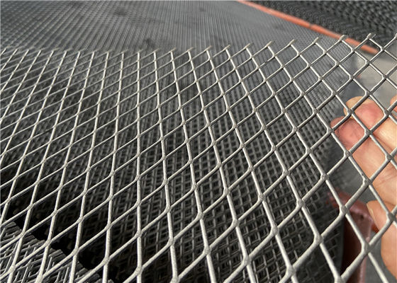 Perforated Flattened Expanded Metal Wire Mesh High Durable For Screening Security
