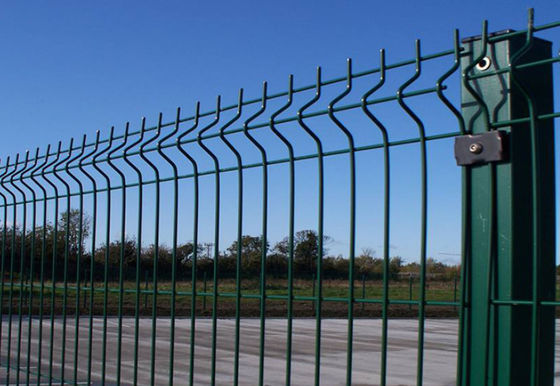 Triangle 4.0mm 50*200mm Wire Mesh Fence 2.5m Width X 2.0m Height