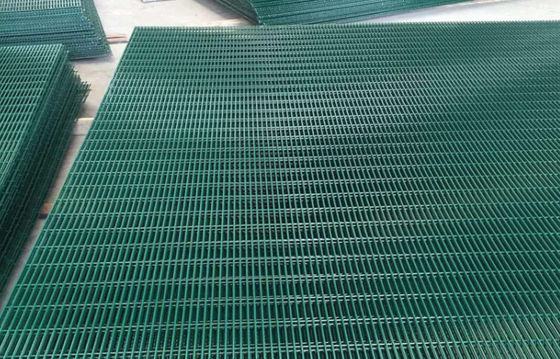 Clear View 4.0mm 76.2x12.7mm 358 Anti Climb Fence