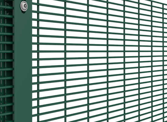 Hot Dip Galvanized Private Field Corromesh Fencing 3.5mm