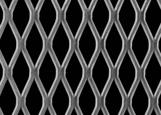 10mm X 20mm Galvanized Expanded Mesh For Walkway / Stair Treads