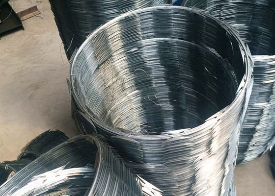 Low Carbon Steel Razor Barbed Wire Concertina Coil Diameter 500mm Prevent Theft