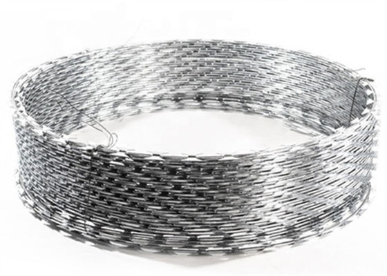 33 Loop Bto-30 Razor Barbed Wire Concertina Hot Dipped Galvanized 900mm Coil Diameter