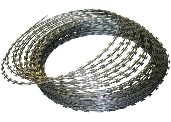 Y Pillar Galvanized Cbt65 Razor Blade Wire To Airport Security Fence / Prison Fence