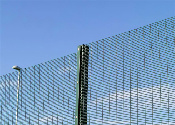 Galvanized 358 Security Fencing Clear View Anti Theft Welded Wire Mesh Panels
