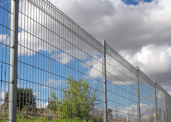 Durable Welded 358 Anti Climb Security Fence 3'' X 0.5'' X 8 Gauge For Airport