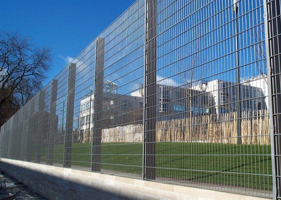 Heavy Gauge Small Hole 358 Security Fencing Welded Anti Climb For Highway