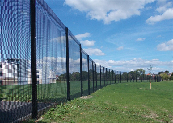 4.0mm Prison Mesh Fence Pvc Coated / Hot Dip Galvanized Anti Climb