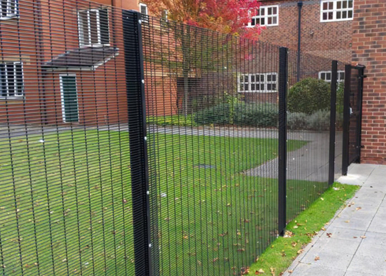 Low Carbon Steel 358 Security Fencing Galvanized Welded Wire Mesh Panel For Airport