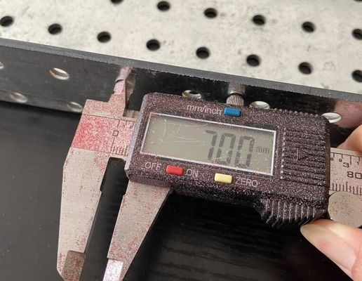 ประตูเหล็กก่อสร้าง UL-103B ทับหลังสังกะสี